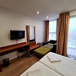Family Serenity Palace Hotel